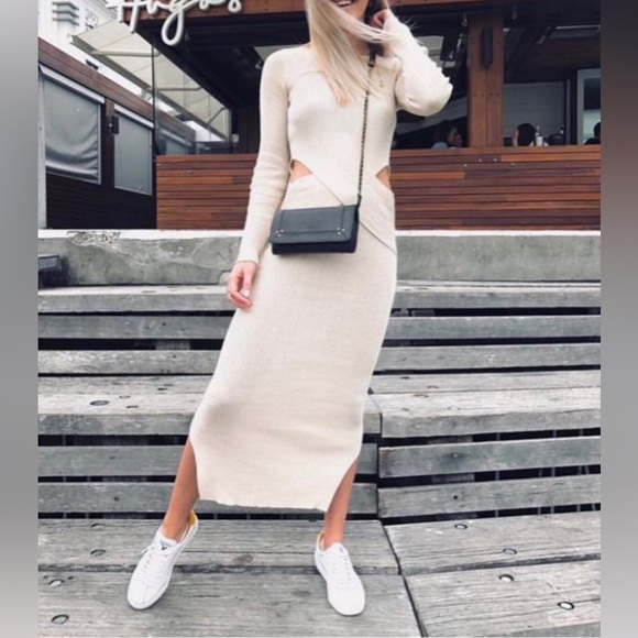 Italian Women's Cream and Tan Dress, size S - Picture 6 of 6